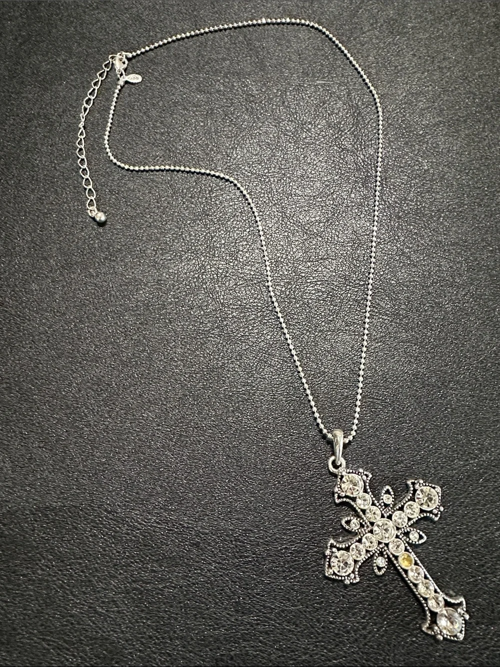 Premier Designs Grace Silver Tone Cross Necklace
